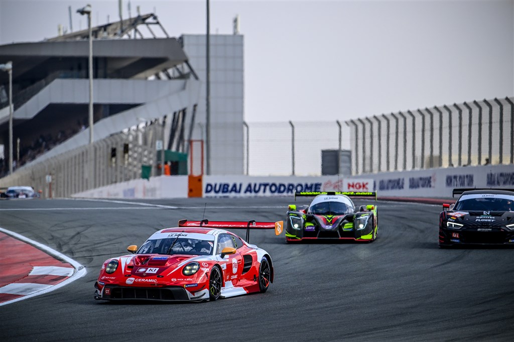 Bastian Buus efter ALMS-ræs i Dubai: En hård omgang
(Foto: Earl Bamber Motorsport)